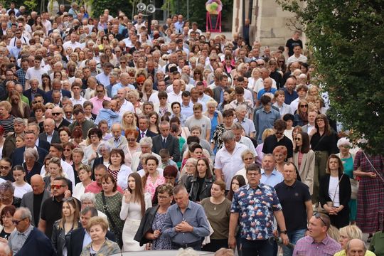 Boże Ciało 2025. Procesja w Zamościu - galeria zdjęć