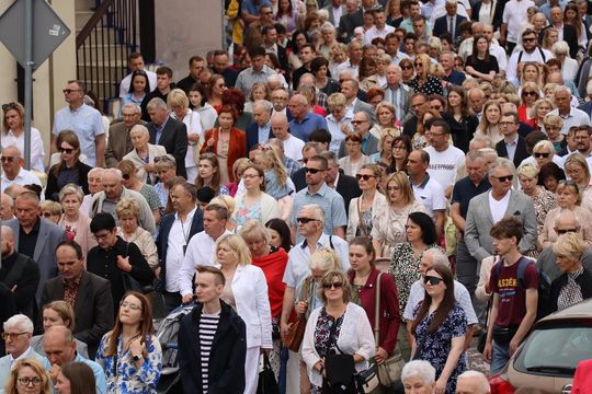 Boże Ciało 2025. Procesja w Zamościu - galeria zdjęć