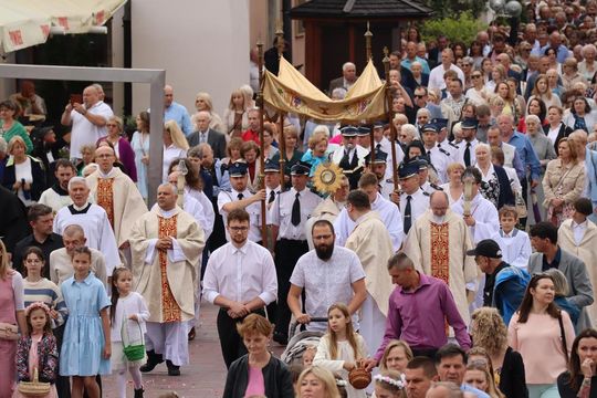 Boże Ciało 2025. Procesja w Zamościu - galeria zdjęć Boże Ciało 2025. Procesja w Zamościu - galeria zdjęć