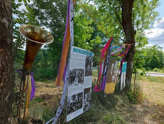 Zakłodzie: Plenerowa wystawa poświęcona muzyce. Festiwal Roztrąb 2025