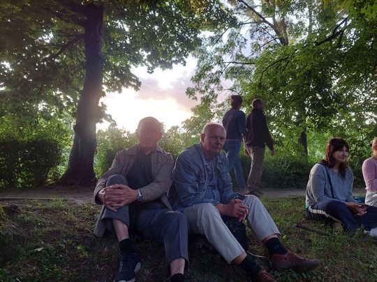 Magiczna Noc Świętojańska w Zamościu – taniec, ogień i śpiew przyciągnęły tłumy do Parku Miejskiego