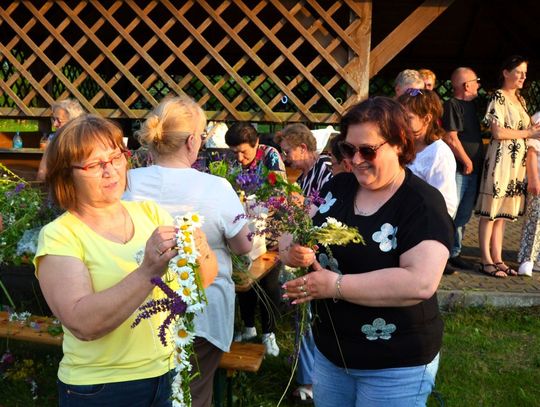 Spotkanie Kół Gospodyń Wiejskich z gminy Lubycza Królewska z sobótkowym akcentem.