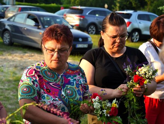 Spotkanie Kół Gospodyń Wiejskich z gminy Lubycza Królewska z sobótkowym akcentem.