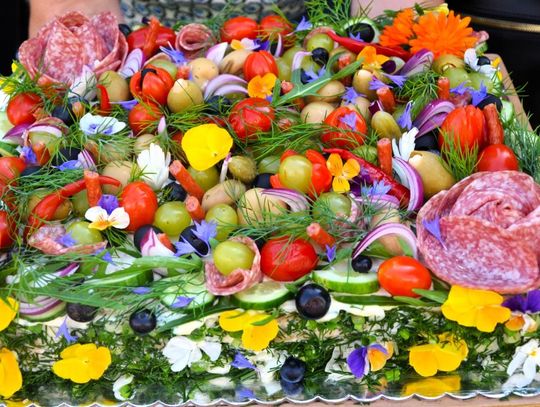 Spotkanie Kół Gospodyń Wiejskich z gminy Lubycza Królewska z sobótkowym akcentem.