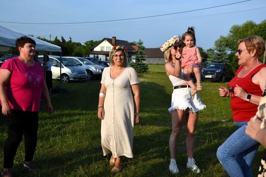 Spotkanie Kół Gospodyń Wiejskich z gminy Lubycza Królewska z sobótkowym akcentem.