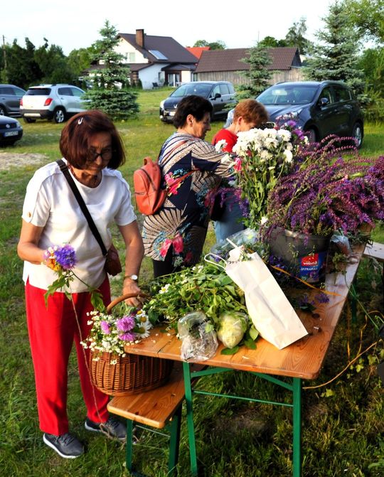 Spotkanie Kół Gospodyń Wiejskich z gminy Lubycza Królewska z sobótkowym akcentem.