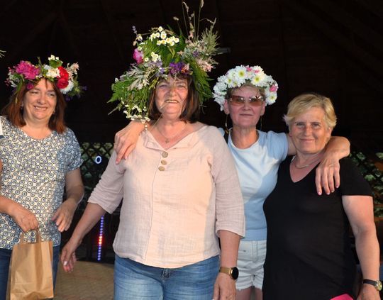 Spotkanie Kół Gospodyń Wiejskich z gminy Lubycza Królewska z sobótkowym akcentem.
