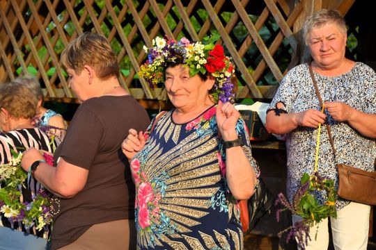Spotkanie Kół Gospodyń Wiejskich z gminy Lubycza Królewska z sobótkowym akcentem.