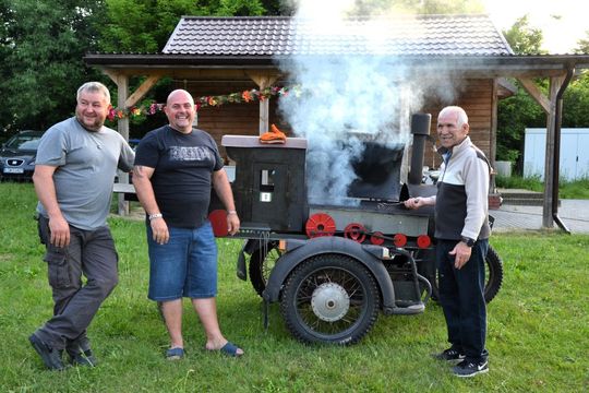 Spotkanie Kół Gospodyń Wiejskich z gminy Lubycza Królewska z sobótkowym akcentem.