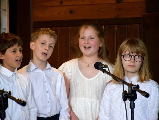 Przegląd Pieśni ku Czci Serca Jezusowego.