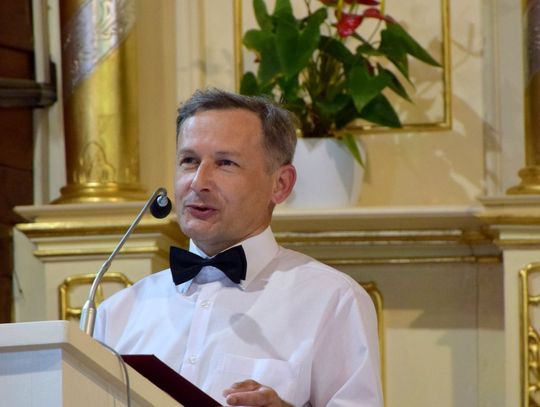 Przegląd Pieśni ku Czci Serca Jezusowego.