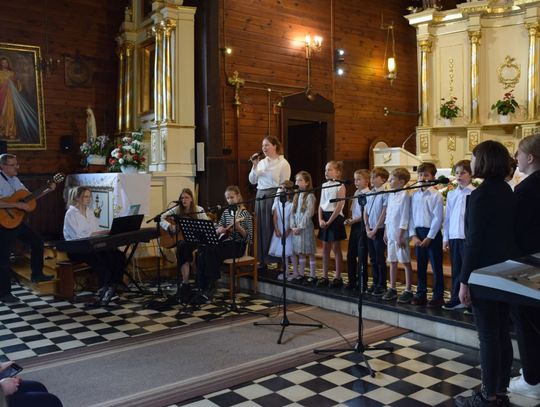 Przegląd Pieśni ku Czci Serca Jezusowego.