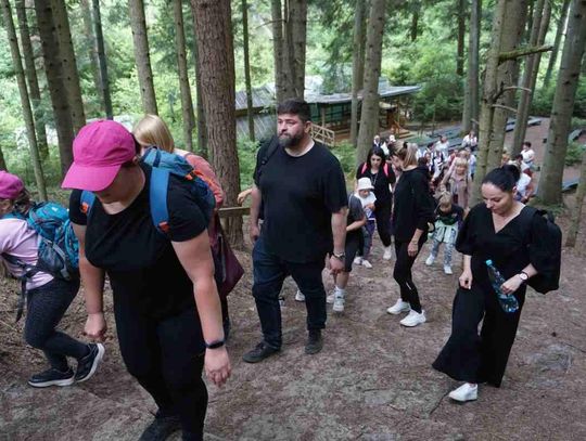 Śpiewający rajd pieszy pod nazwą „Z Szumów nad Morze”