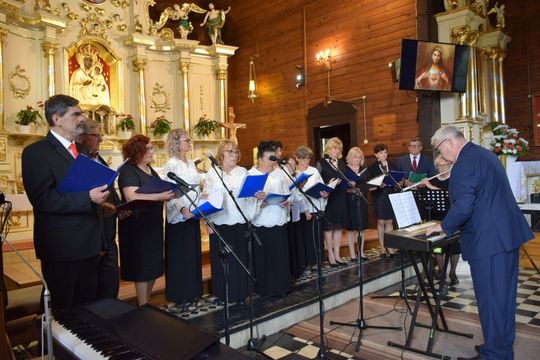 Przegląd Pieśni ku Czci Serca Jezusowego.