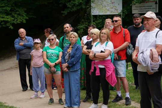 Śpiewający rajd pieszy pod nazwą „Z Szumów nad Morze”