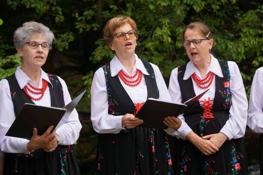 Śpiewający rajd pieszy pod nazwą „Z Szumów nad Morze”