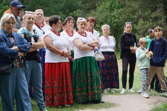 Śpiewający rajd pieszy pod nazwą „Z Szumów nad Morze”