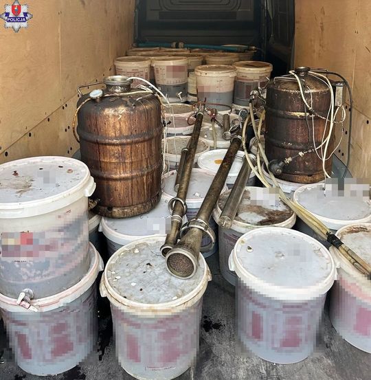 Nielegalna bimbrownia w powiecie zamojskim [ZDJĘCIA]