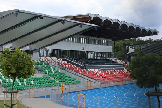 Stadion w Zamościu kosztował prawie 60 mln zł. Zobacz, jak wygląda