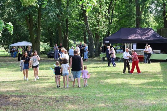 Red Rock Country w Dobużku – rodzinny piknik z muzyką country