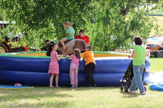 Red Rock Country w Dobużku – rodzinny piknik z muzyką country