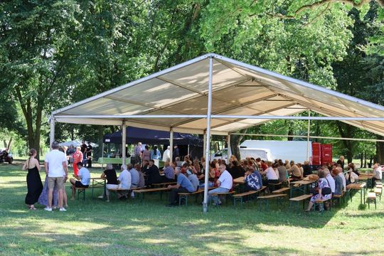 Red Rock Country w Dobużku – rodzinny piknik z muzyką country