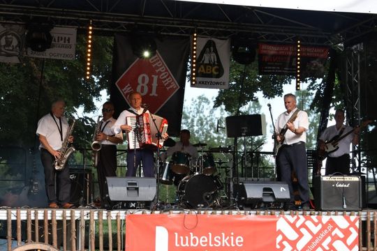 Red Rock Country w Dobużku – rodzinny piknik z muzyką country