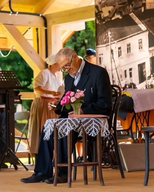 W Tomaszowie Lubelskim po raz pierwszy zorganizowano piknik tematyczny pod hasłem „Lata 20., lata 30.”