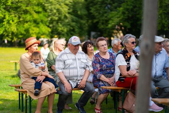 W Tomaszowie Lubelskim po raz pierwszy zorganizowano piknik tematyczny pod hasłem „Lata 20., lata 30.”