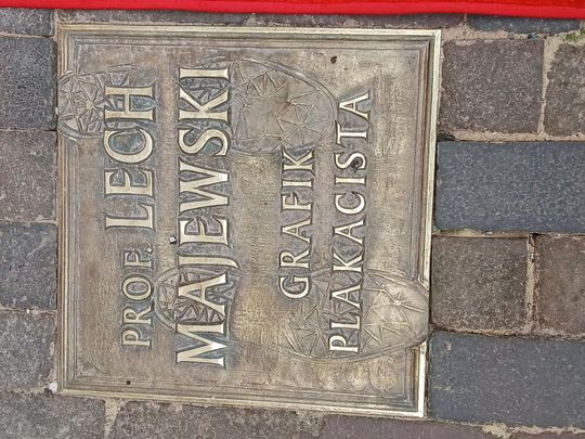 W zamojskiej Alei Sław uhonorowano prof. Lecha Majewskiego. W zamojskiej Alei Sław uhonorowano prof. Lecha Majewskiego.