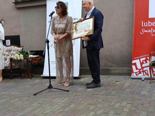 W zamojskiej Alei Sław uhonorowano prof. Lecha Majewskiego. W zamojskiej Alei Sław uhonorowano prof. Lecha Majewskiego.