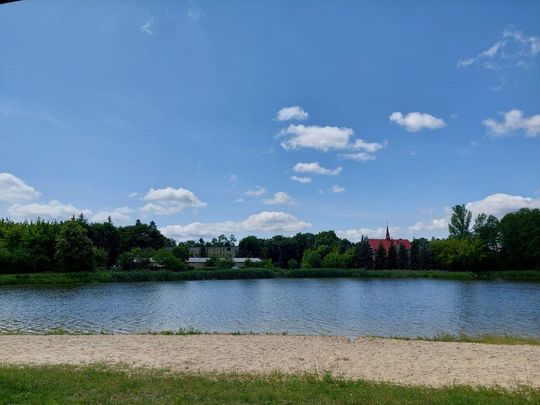 Na zbiorniku wodnym w Lubyczy Królewskiej obowiązuje zakaz kąpieli [ZDJĘCIA]