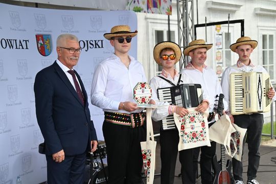 Zamojskie Dni Folkloru w Zwierzyńcu - galeria zdjęć