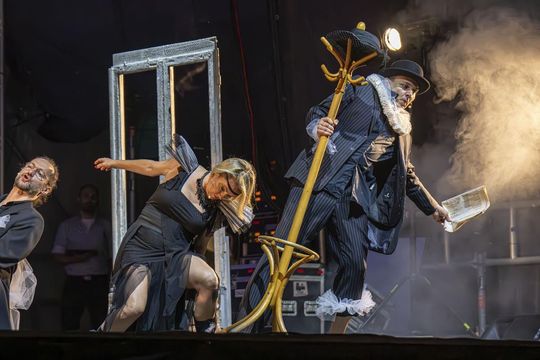 Spektakl jubileuszowy 50. edycji Zamojskiego Lata Teatralnego - galeria zdjęć