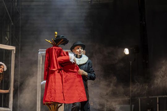 Spektakl jubileuszowy 50. edycji Zamojskiego Lata Teatralnego - galeria zdjęć