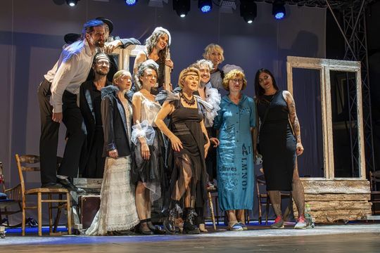 Spektakl jubileuszowy 50. edycji Zamojskiego Lata Teatralnego - galeria zdjęć