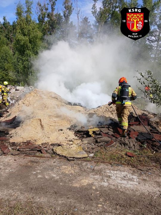 Pożar odpadów w Bełżcu - galeria zdjęć