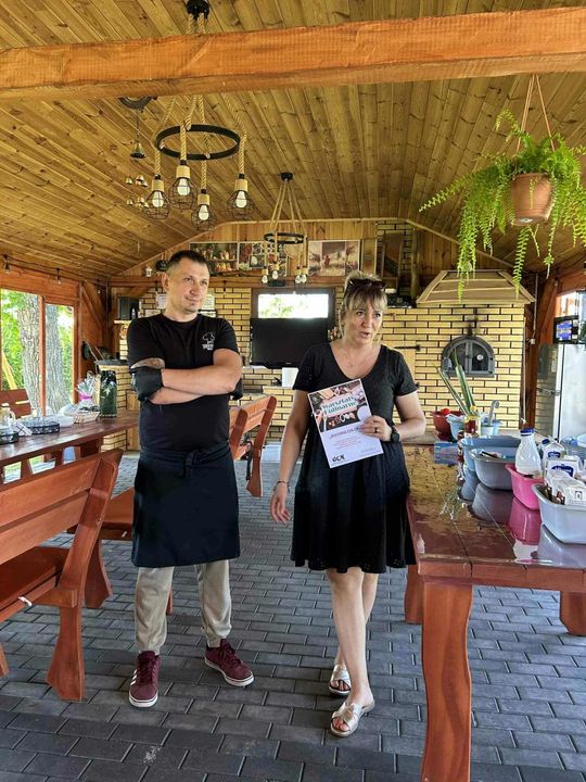 Adam Dziura gotuje. Warsztaty „Kuchni chłopskiej” w Szarowoli