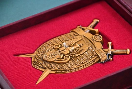 W Łabuniach odsłonięto płytę pamiątkową w hołdzie Żołnierzom II Inspektoratu Zamojskiego AK.