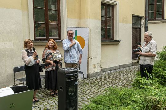 Wernisaż z pompą, wspomnienia z sercem. Zamość w starej fotografii