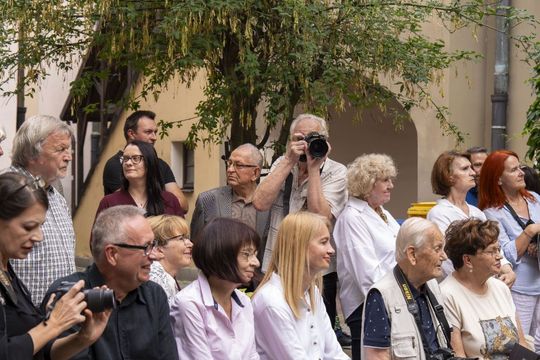 Wernisaż z pompą, wspomnienia z sercem. Zamość w starej fotografii Wernisaż z pompą, wspomnienia z sercem. Zamość w starej fotografii