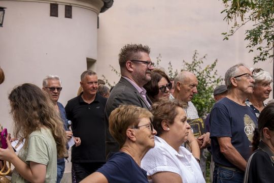 Wernisaż z pompą, wspomnienia z sercem. Zamość w starej fotografii