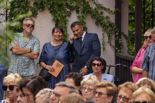 Wernisaż z pompą, wspomnienia z sercem. Zamość w starej fotografii Wernisaż z pompą, wspomnienia z sercem. Zamość w starej fotografii