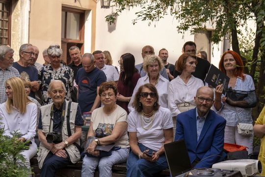 Wernisaż z pompą, wspomnienia z sercem. Zamość w starej fotografii Wernisaż z pompą, wspomnienia z sercem. Zamość w starej fotografii