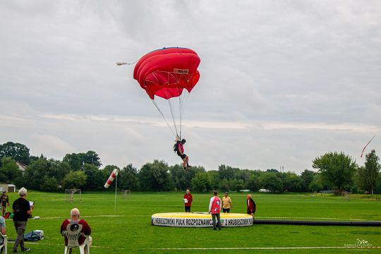 Liga Europy Wschodniej w skokach spadochronowych w Hrubieszowie Liga Europy Wschodniej w skokach spadochronowych w Hrubieszowie
