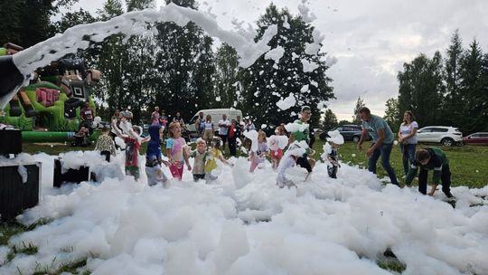 Gaj Gruszczański: Piknik Rodzinny „Wakacje w rytmie zdrowia” [ZDJĘCIA]