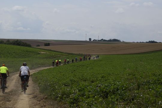 Moje Nowosiółki zorganizowało Rodzinny Rajd po Grzędzie Sokalskiej. Zobacz zdjęcia