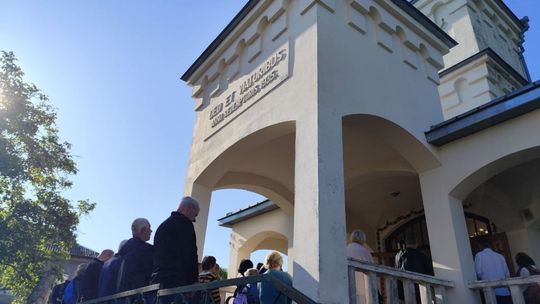 Pielgrzymi z Bełza już w drodze na Jasną Górę [ZDJĘCIA]