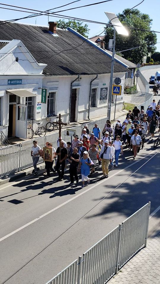 Pielgrzymi z Bełza już w drodze na Jasną Górę [ZDJĘCIA]