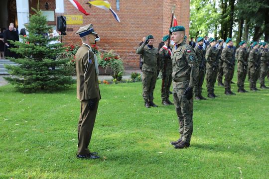 Uroczystość odsłonięcia tablicy pamiątkowej w Mokremlipiu [ZDJĘCIA]